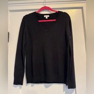 Nordstrom Classic Black Cashmere V-Neck Sweater